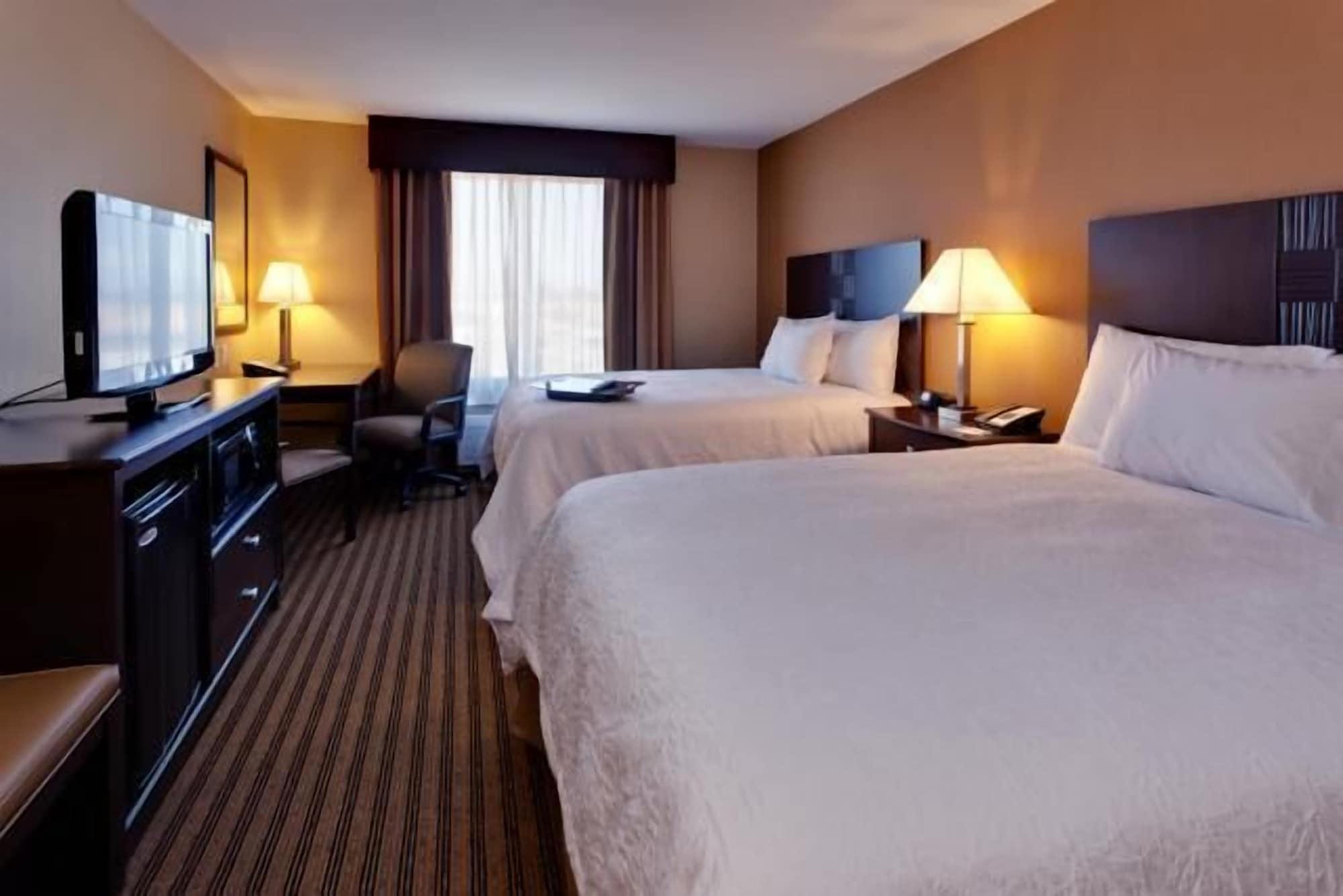 Hampton Inn & Suites Fresno - Northwest Herndon Bagian luar foto