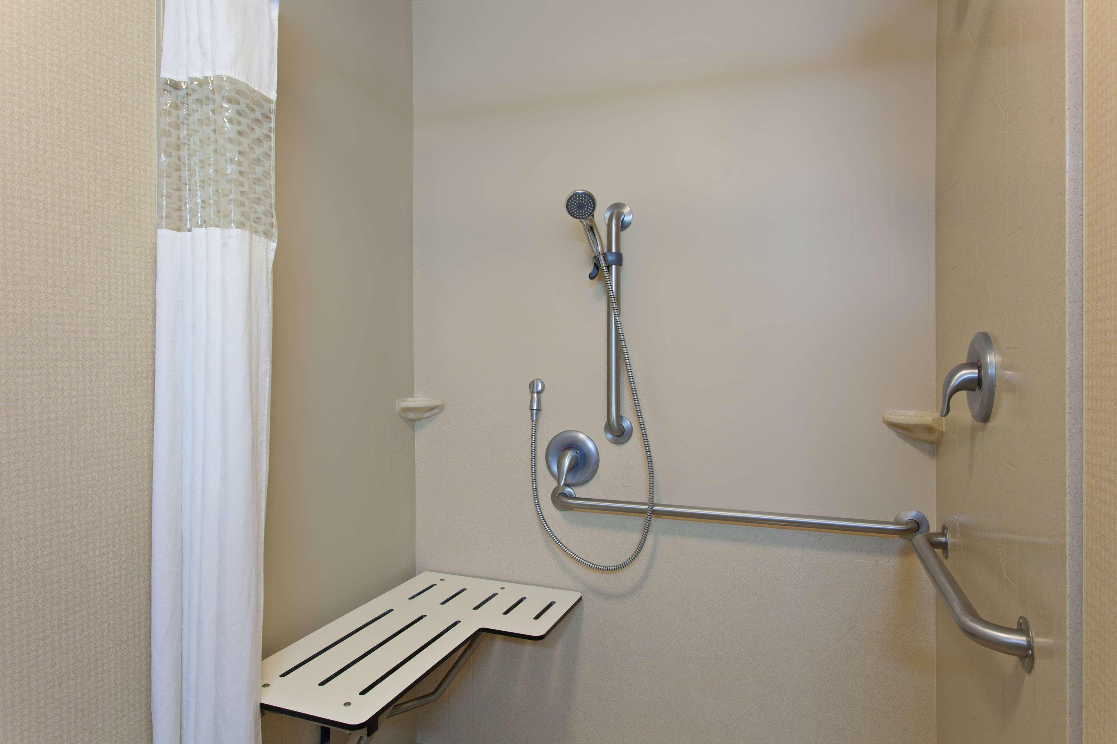 Hampton Inn & Suites Fresno - Northwest Herndon Bagian luar foto
