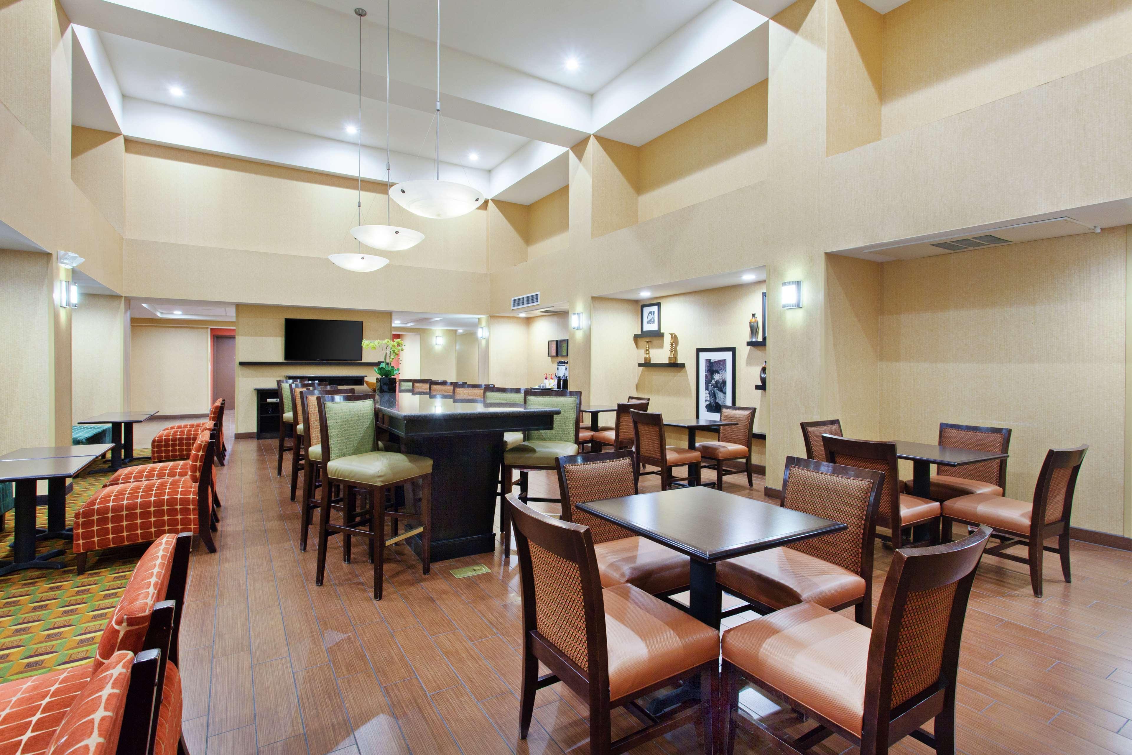 Hampton Inn & Suites Fresno - Northwest Herndon Bagian luar foto