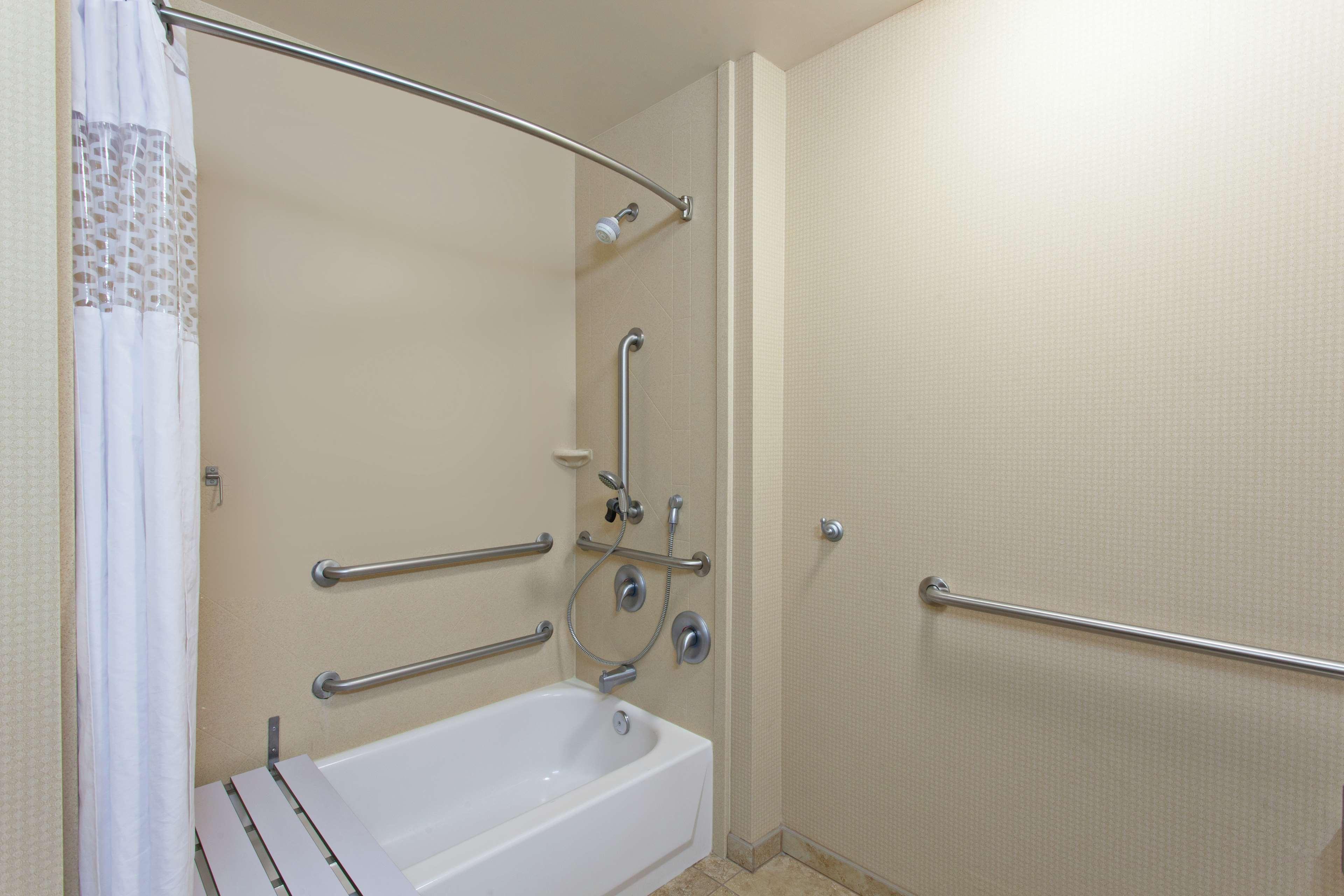 Hampton Inn & Suites Fresno - Northwest Herndon Bagian luar foto