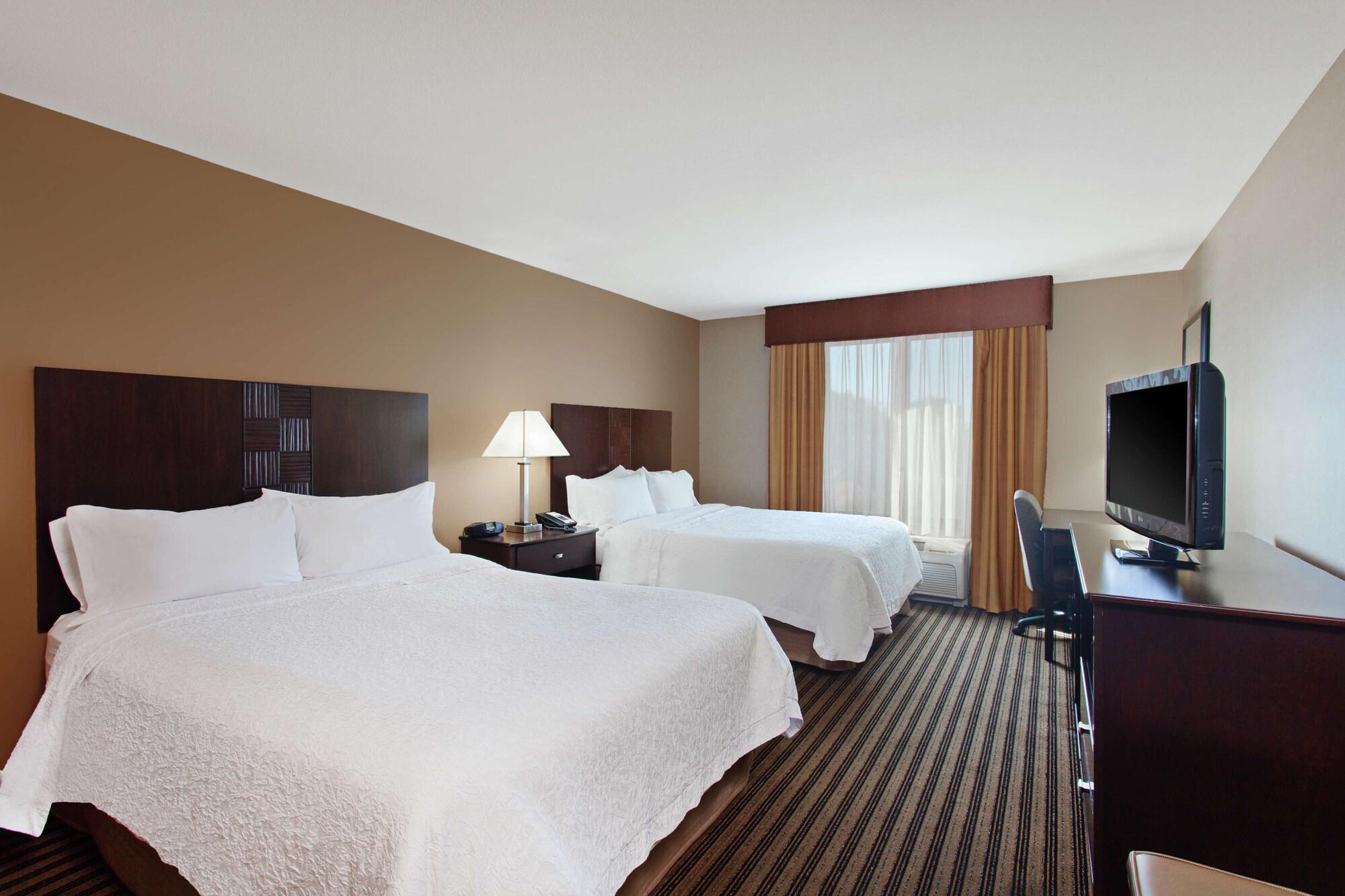 Hampton Inn & Suites Fresno - Northwest Herndon Bagian luar foto