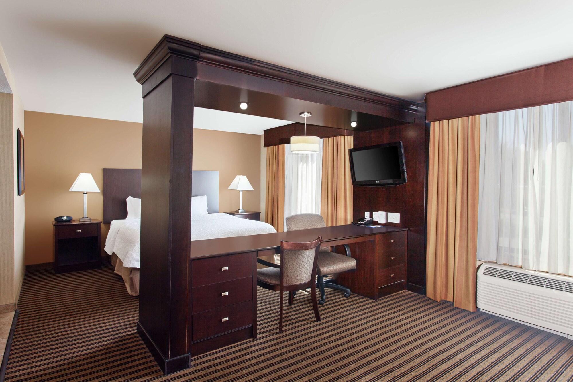 Hampton Inn & Suites Fresno - Northwest Herndon Bagian luar foto