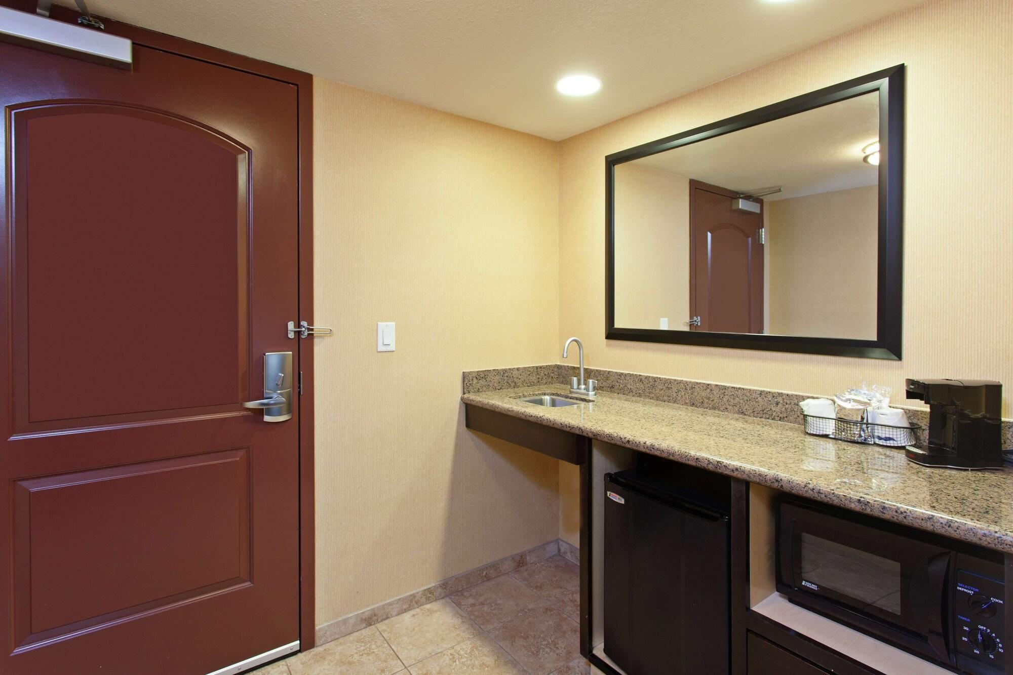 Hampton Inn & Suites Fresno - Northwest Herndon Bagian luar foto
