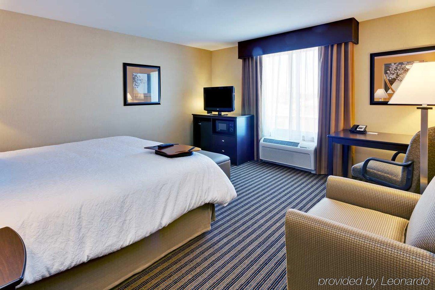 Hampton Inn & Suites Fresno - Northwest Herndon Ruang foto